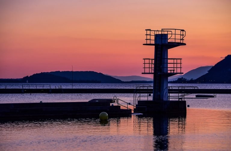 L’histoire des 3 plongeoirs de la peur et du courage
